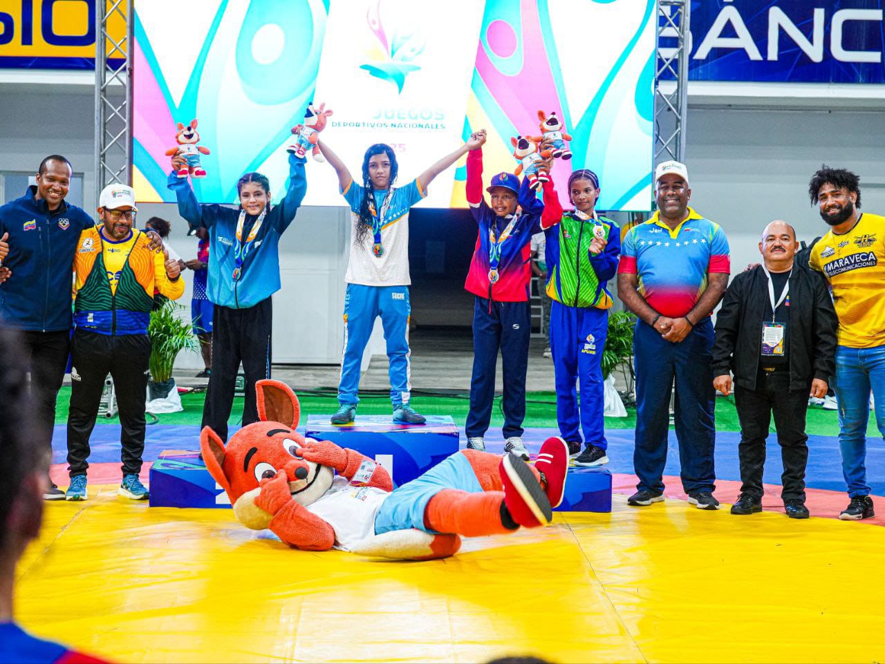 Monagas acumula tres medallas más con la lucha femenina: dos de plata y un bronce