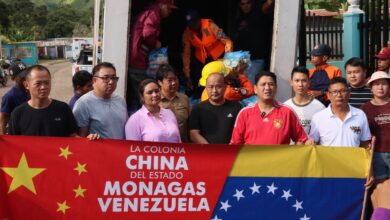 Comunidad china brinda apoyo a los damnificados de Piar con donaciones de alimentos y agua
