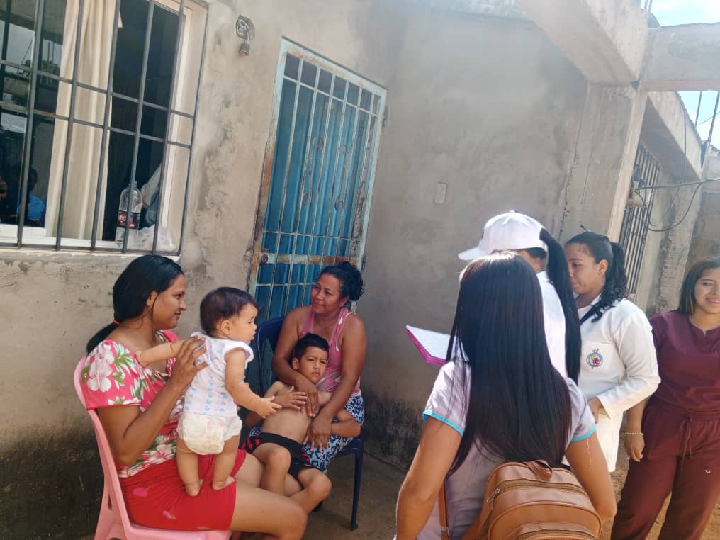 Llevan atención integral a los habitantes de Punta de Mata