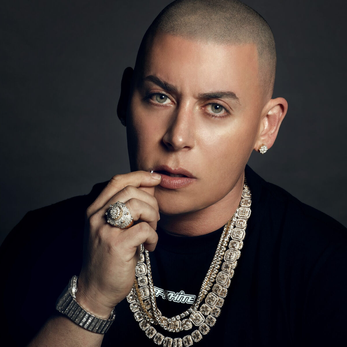 El cantante Cosculluela es víctima de un asalto y amordazado en su residencia de Puerto Rico