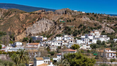 ¿Un pueblo que prohíbe la muerte? Conoce la curiosa historia de Lanjarón, España