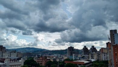 Lluvias dispersas y descargas eléctricas se esperan en Venezuela este martes, según el Inameh