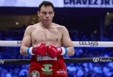 La imagen viral: Julio César Chávez Jr. deportado y esposado en su llegada a México