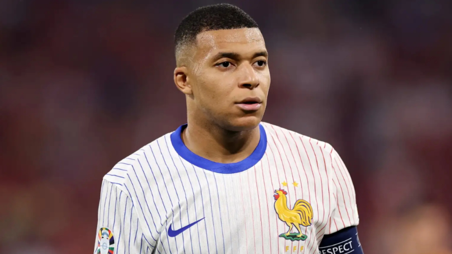 Mbappé lidera la lista de Deschamps para el inicio de las eliminatorias
