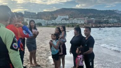 Playas de Lechería restringidas por 48 horas por el paso de huracán Erin