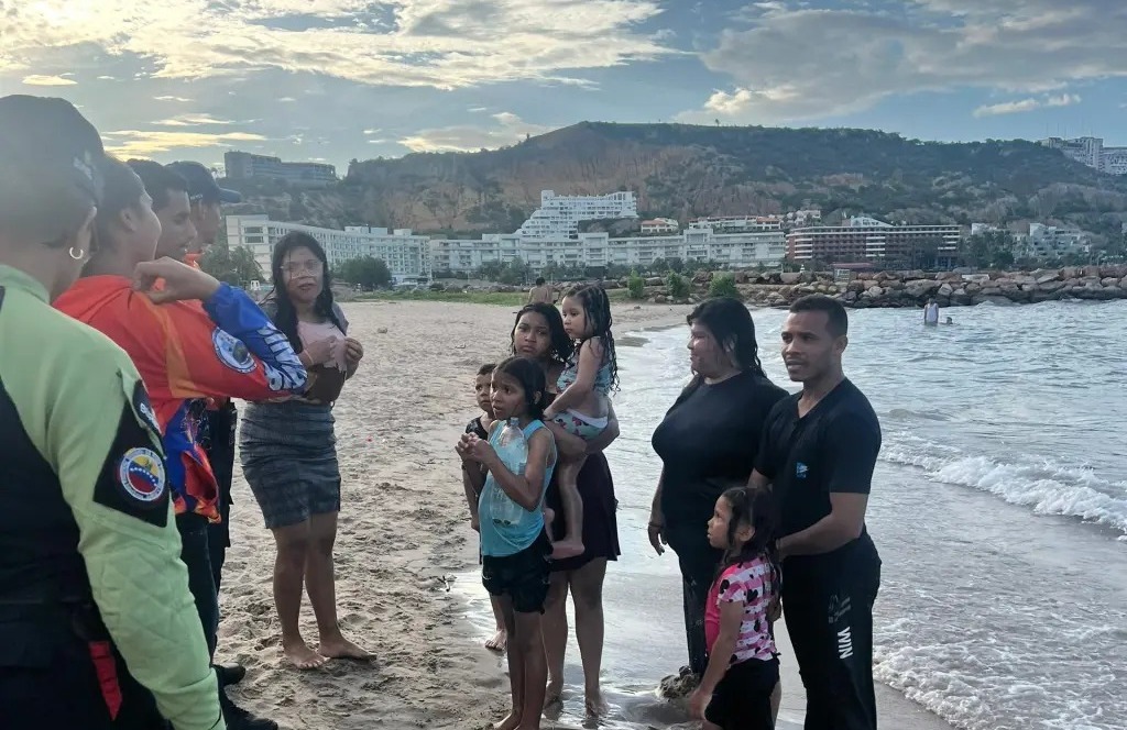 Playas de Lechería restringidas por 48 horas por el paso de huracán Erin