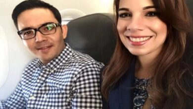 Periodista mexicano reporta accidente aéreo sin saber que su exesposa era la víctima