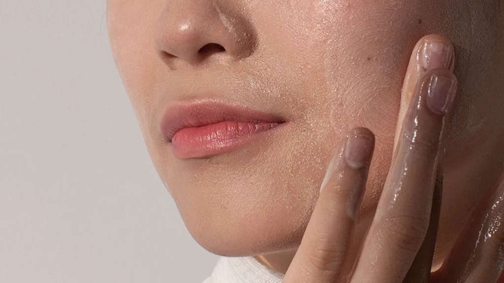 Skin care en redes sociales: el riesgo de seguir tendencias sin supervisión profesional