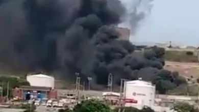 Última hora: Avioneta se estrella en pista de Maiquetía por fuertes vientos