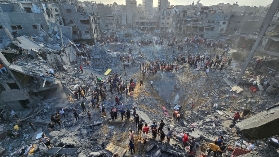 Al Menos 40 palestinos muertos en bombardeos Israelíes recientes en Gaza