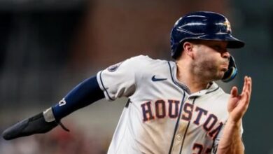 Altuve pega su 25° jonrón y los Astros aplastan a los Bravos
