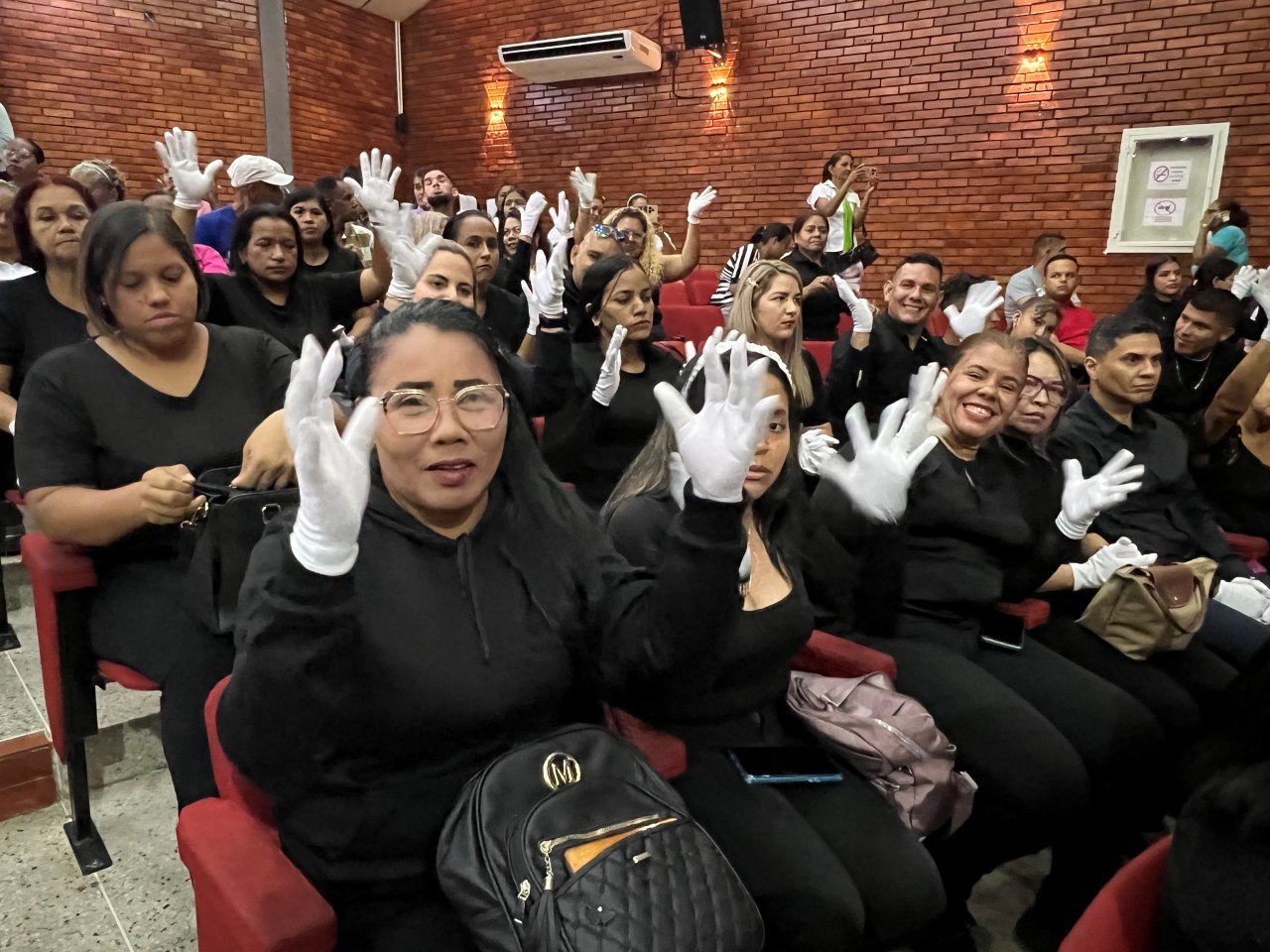 Clsem homenajea a la comunidad sorda en un acto especial