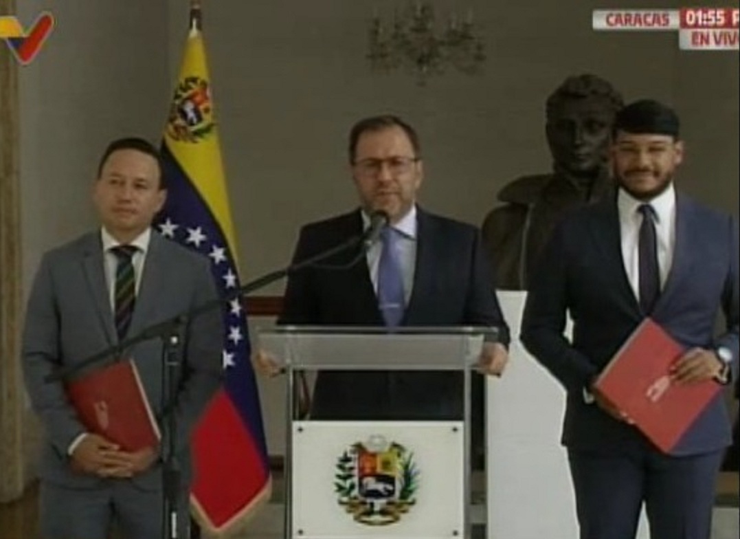 Canciller Yván Gil denuncia "abordaje hostil" de EE.UU. a un barco pesquero