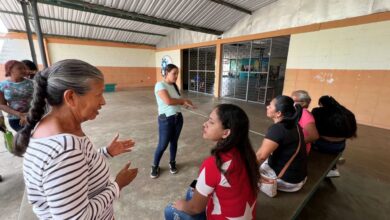 Padres de la escuela «Inés Bárcena de Mota» denuncian eliminación de matrículas para regreso escolar