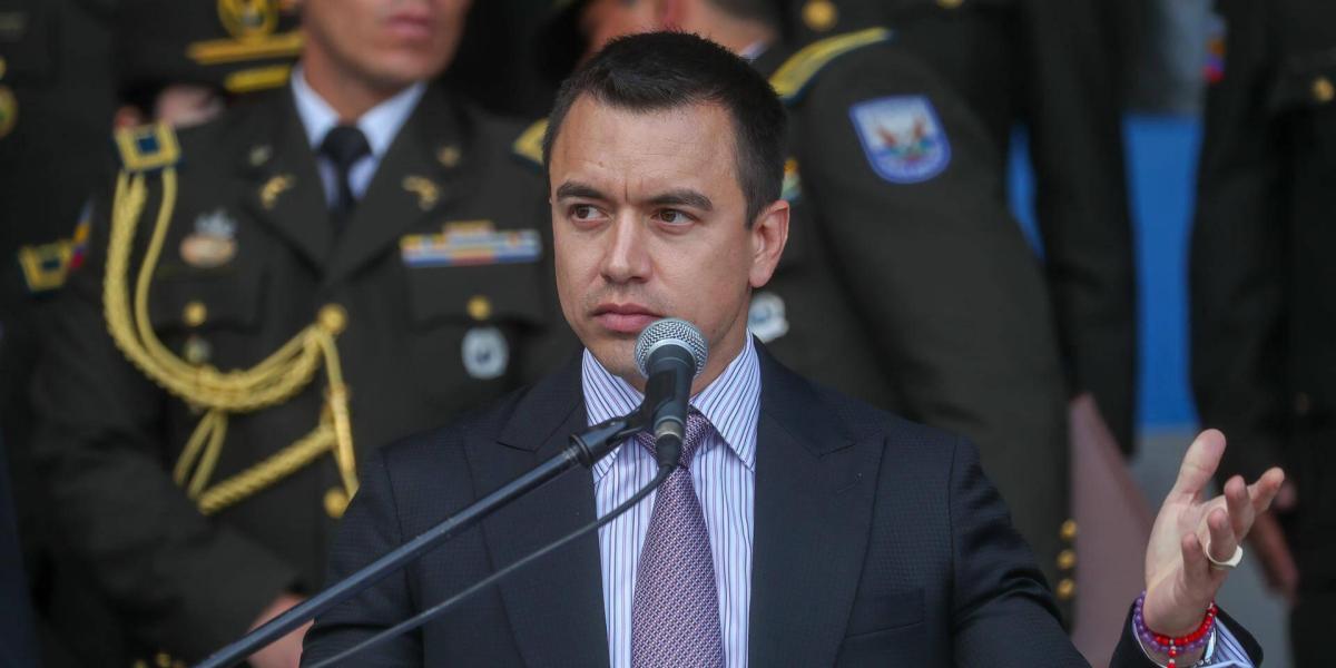 Ecuador elimina el subsidio al diésel en un intento por reducir el déficit fiscal