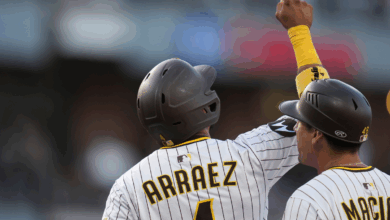 Luis Arráez conecta su hit 1,000 en la MLB