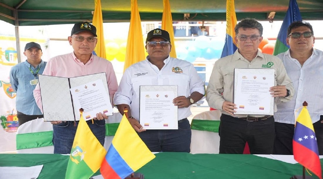 Mandatarios fronterizos de Colombia y Venezuela sellan un Memorándum de Entendimiento
