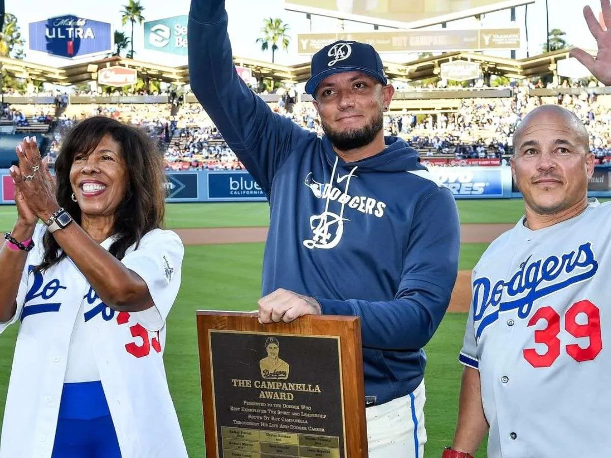 Miguel Rojas se lleva el Premio Campanella de los Dodgers por segundo año consecutivo