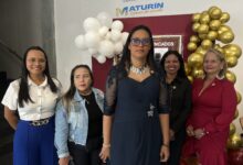 Licenciados en Relaciones Industriales y RRHH de Monagas recibieron condecoraciones