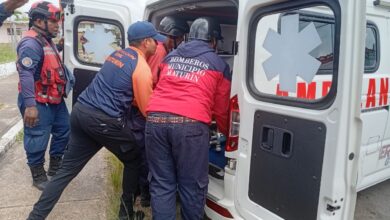 Realizan simulacro nacional de sismo en el Complejo Educativo José Ángel Meza Verde de Los Guaritos