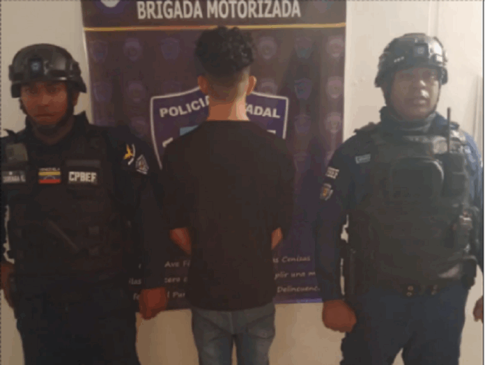 Coro: hombre es detenido por violencia de género en su lugar de trabajo
