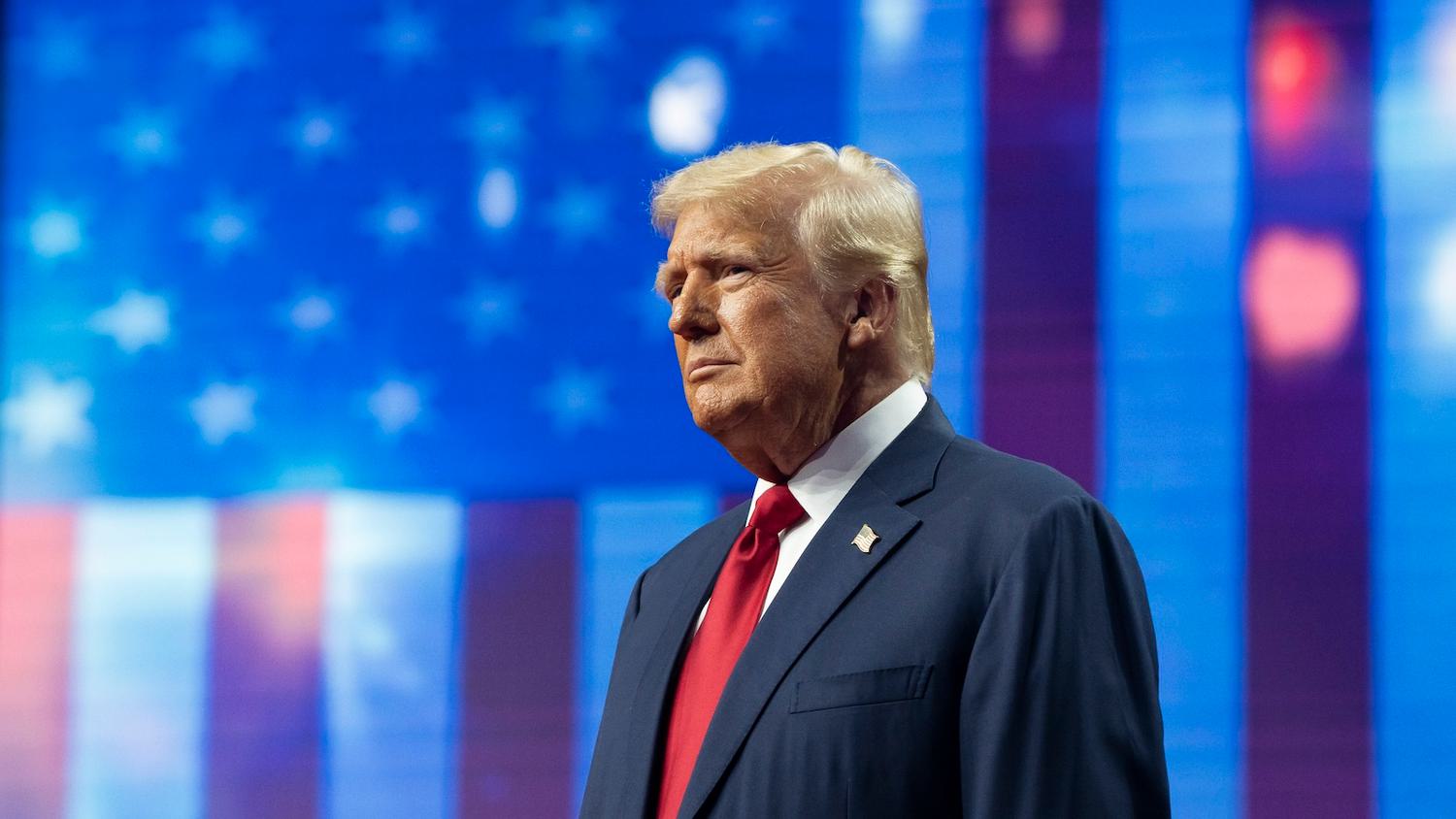 Trump anuncia el 100 % de arancel a películas producidas fuera de Estados Unidos