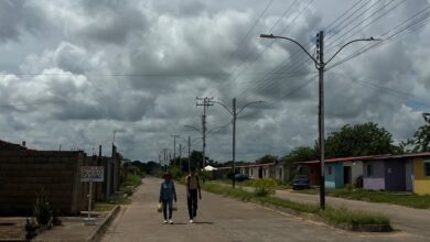 Más de 10 veces al día cortan el servicio eléctrico en Villas del Sur de Parare
