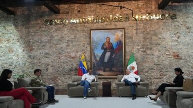 Venezuela y México fortalecen relaciones diplomáticas con encuentro en La Guaira