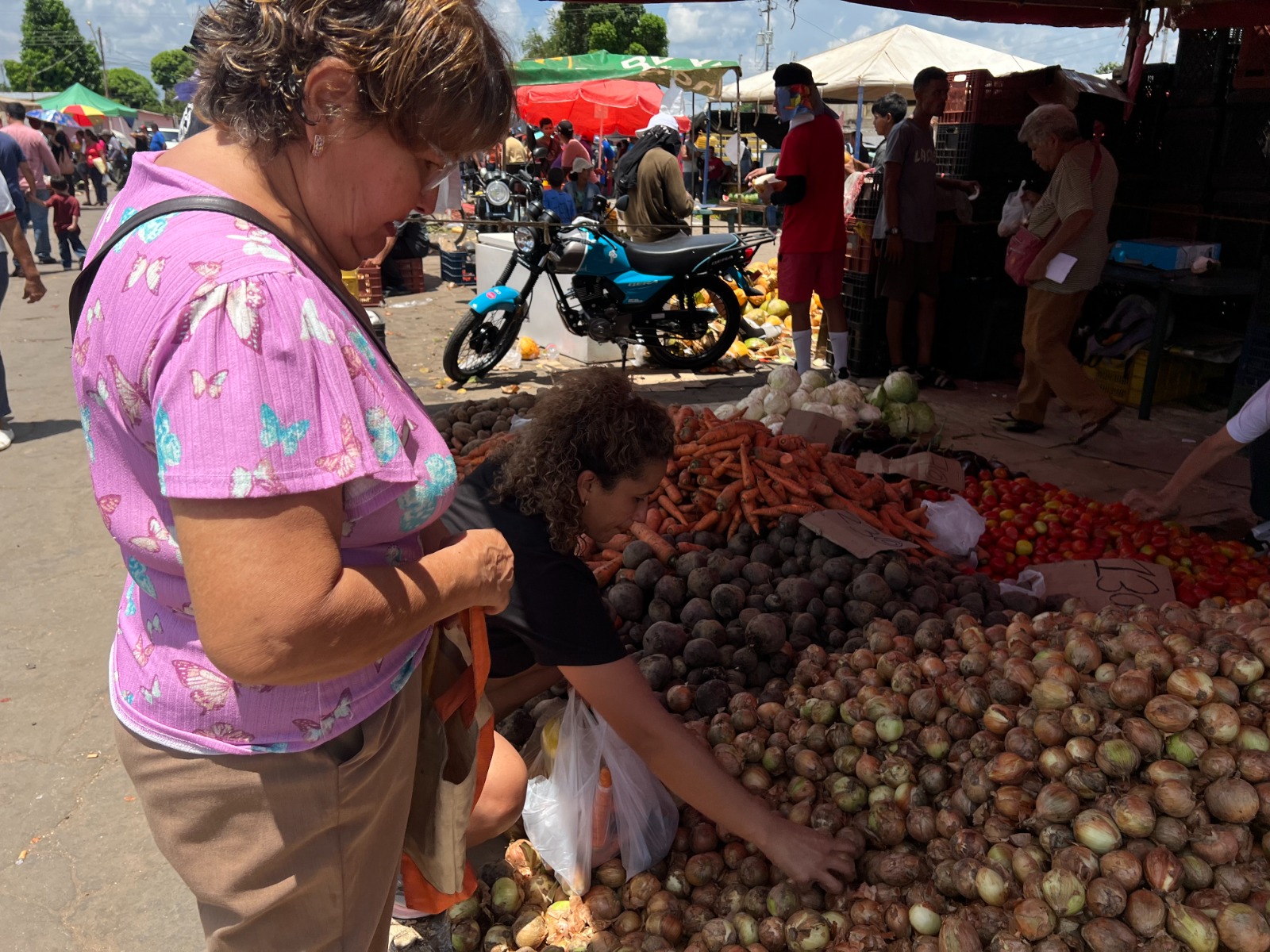 Maturineses prefieren mercados tradicionales ante altos precios de supermercados asiáticos