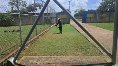 Con la limpieza de sus escuelas, el municipio Libertador inicia el año escolar