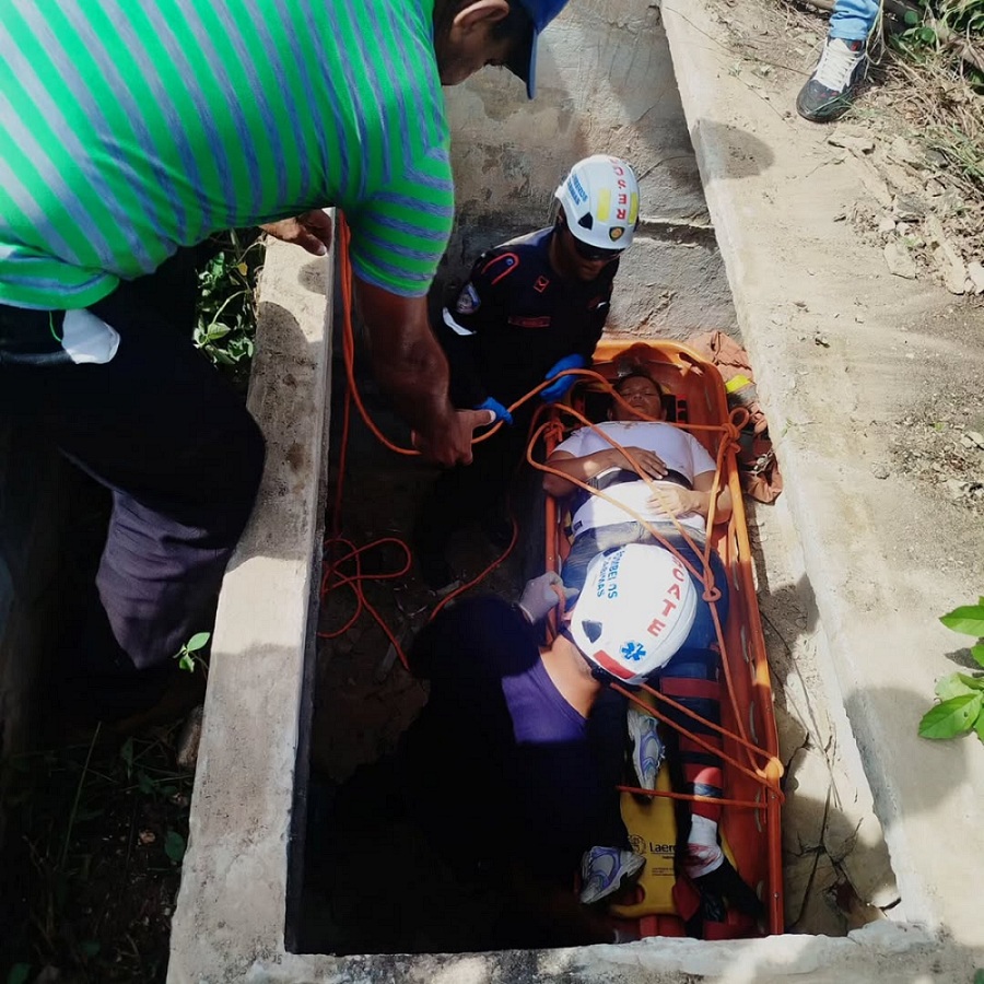Mujer sufre fractura tras caer en una tumba en cementerio de Zulia