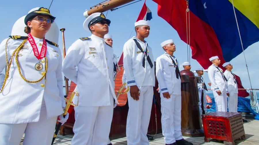 Buque Escuela “Simón Bolívar” arriba a Nueva Esparta para honrar a la Virgen del Valle