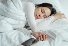 La ciencia de los sueños: Un neurocientífico explica por qué se sienten tan reales