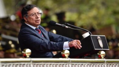 Presidente Petro critica despliegue naval de EE. UU. en el Caribe