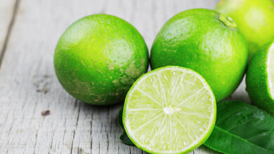 Por qué el limón no sirve para desinfectar alimentos, según la ciencia
