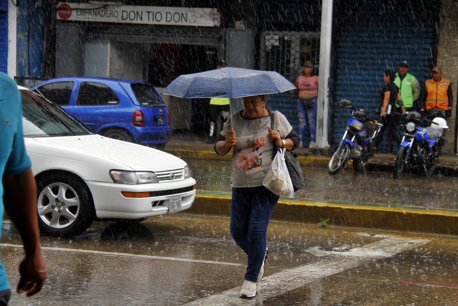 Boletín meteorológico: lluvias y chubascos en gran parte del país
