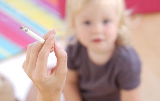 Los hijos de fumadores tienen más riesgo de sufrir enfermedades pulmonares de por vida