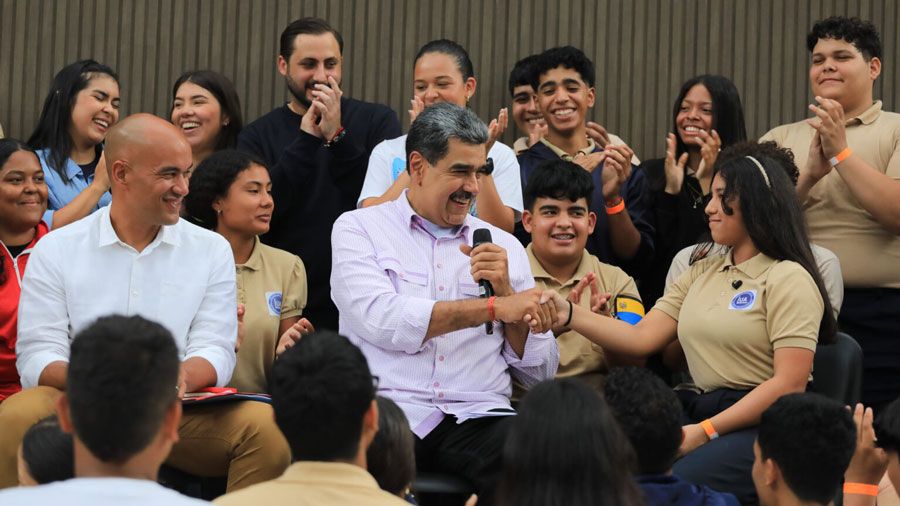 Más de 6 millones de estudiantes se incorporan al año escolar 2025-2026 en Venezuela