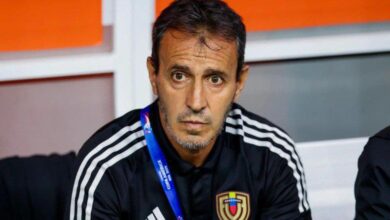 Destituyen al DT Fernando "Bocha" Batistas y a todo el cuerpo técnico de la Selección Nacional