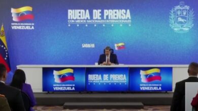 Maduro adelanta la Navidad en Venezuela como una “vacuna de felicidad”