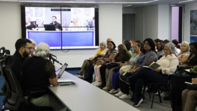 El Ministerio de Educación inicia el ciclo escolar 2025-2026 con una formación en línea para docentes