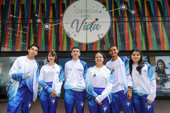 ¡Orgullo Nacional! Venezuela gana Oro y Bronce en Mundial de Astronomía en Rusia