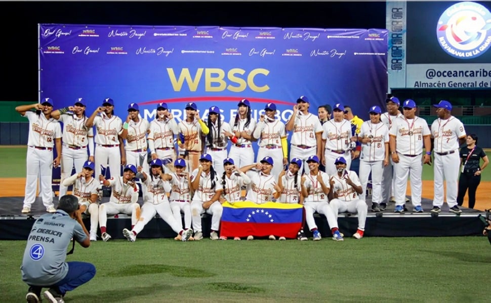 Venezuela se alza con la corona del Panamericano de Béisbol Femenino