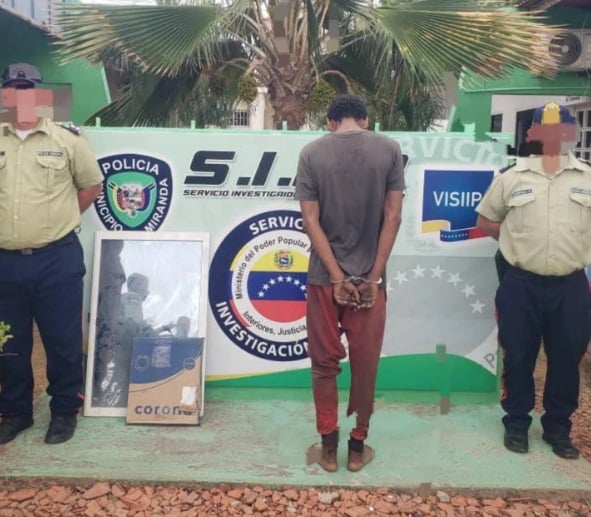 Detenido joven de 20 años en coro por hurtar dos ventanas corredizas y una tapa de sanitario