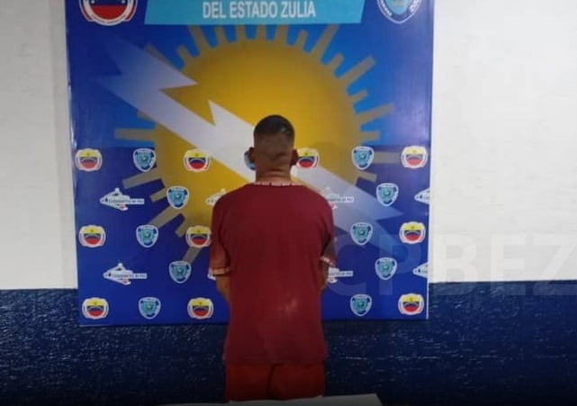 Detenido hombre que atacó a su expareja con un tubo en medio de un ataque de celos