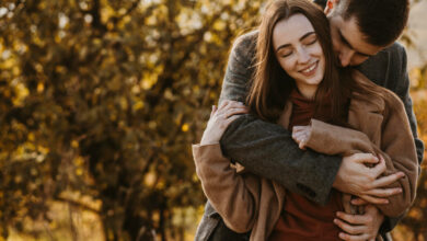 Abrazar con regularidad reduce el cortisol, baja la presión arterial y fortalece el sistema inmunológico