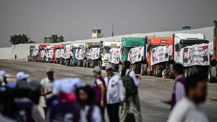 6.000 camiones con ayuda humanitaria listos para entrar a Gaza tras alto el fuego