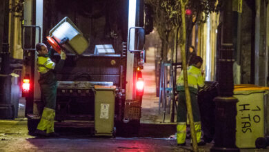 Hallan muerto al exmarido de alcaldesa española en un camión de basura