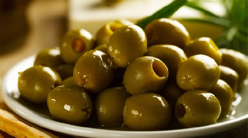 Las aceitunas, ricas en grasas buenas, pueden ser peligrosas para personas con hipertensión o problemas renales