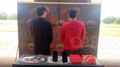 Capturan a dos hermanos armados con revólver y municiones en Maracaibo